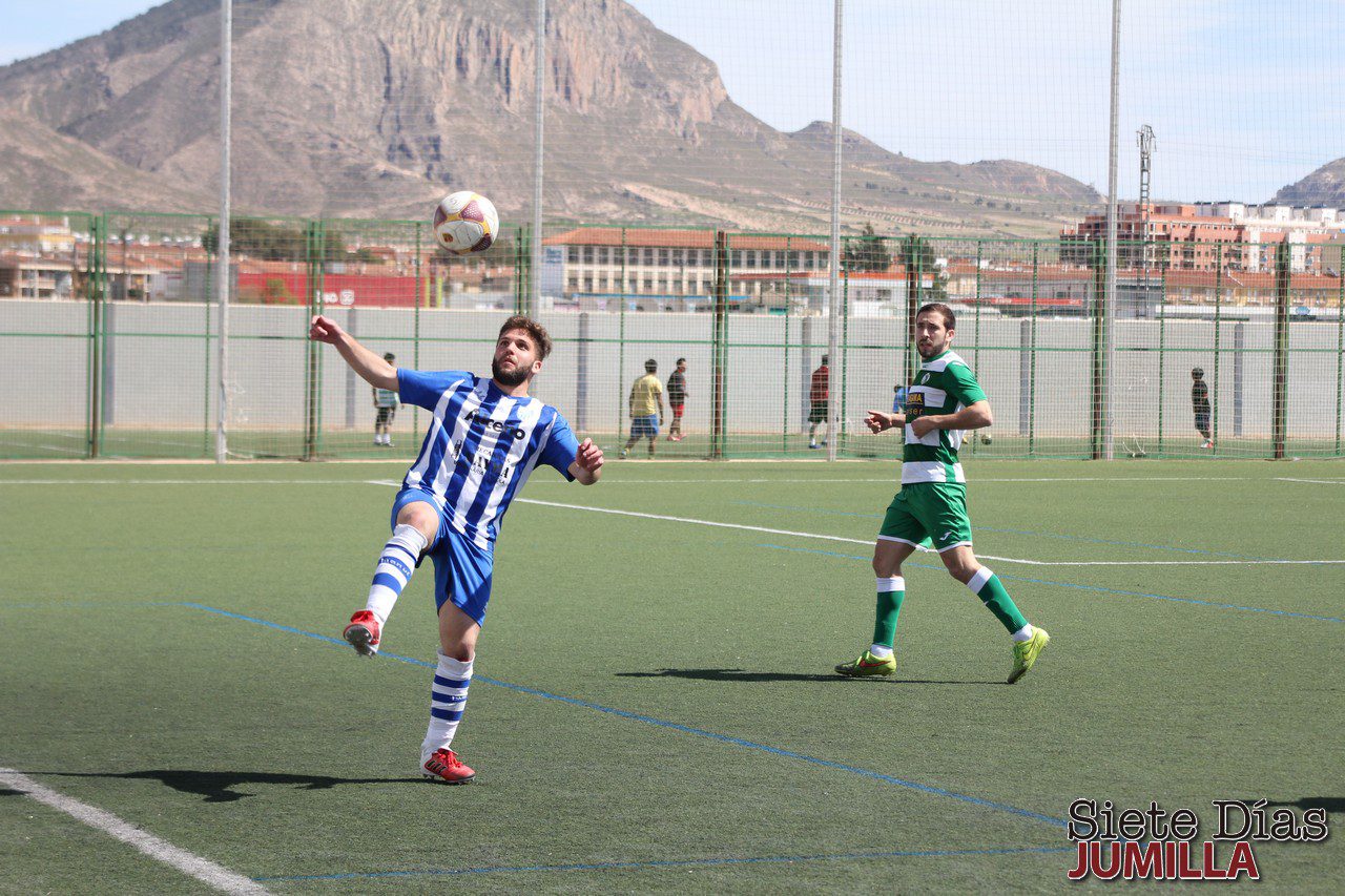 Nico rescata un punto para el Jumilla CD ante Los Garres (1-1)