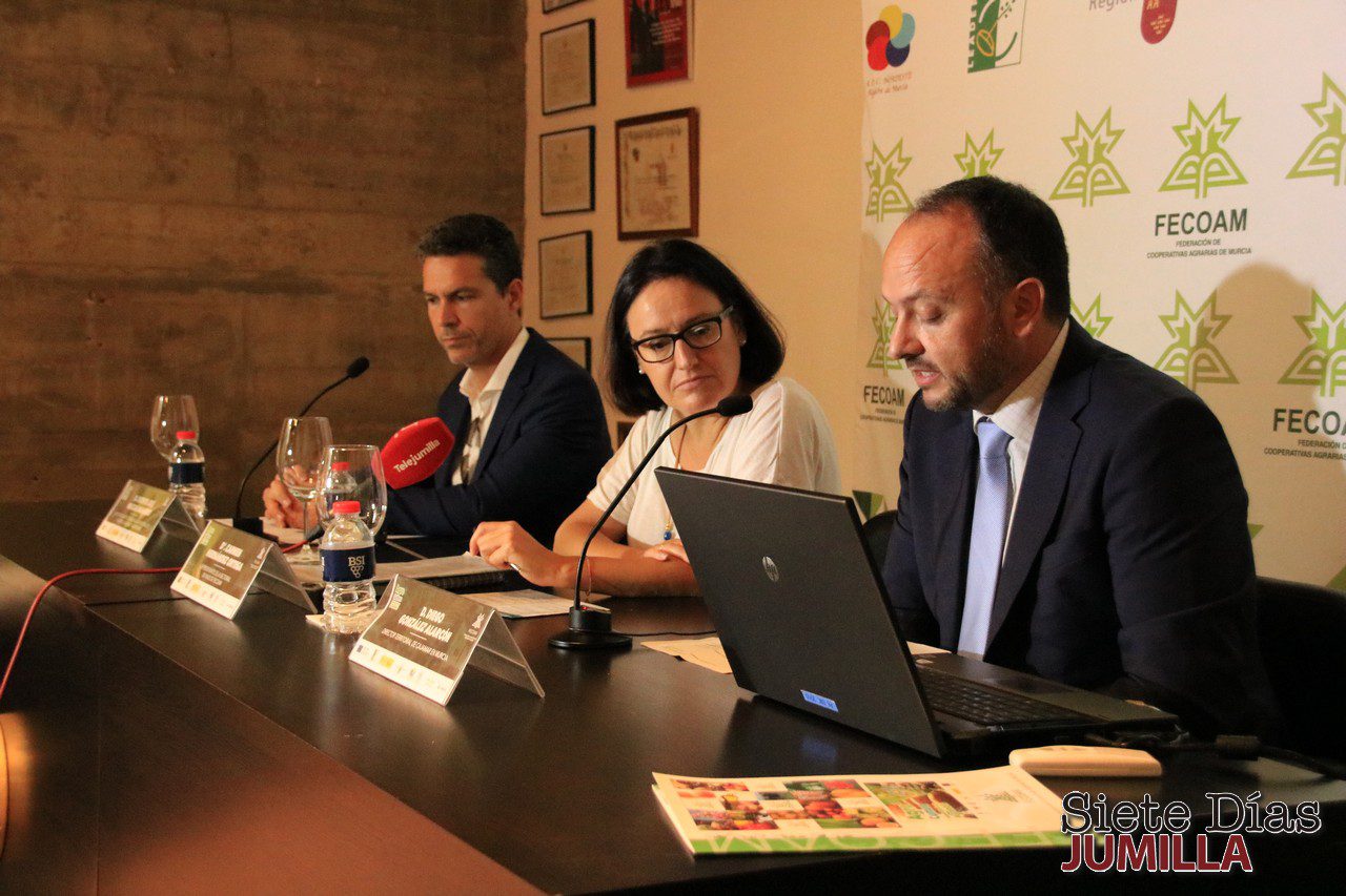 Los nuevos retos del sector vitivinícola centraron las I Jornadas de ‘Agrocultura’