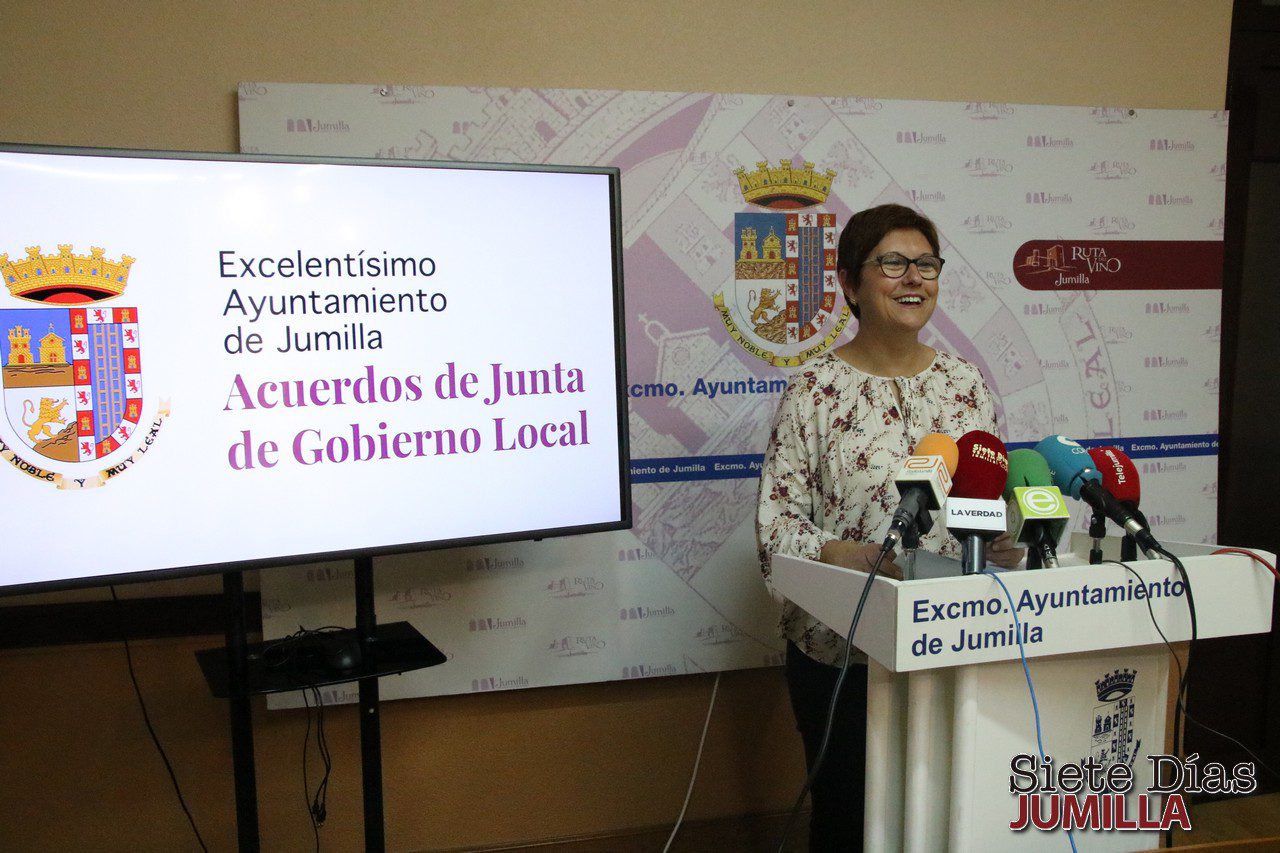 La Junta Local de Gobierno ha aprobado convenios de colaboración con FAMPA, la AECC, y para los barrios San Antón y San Fermín