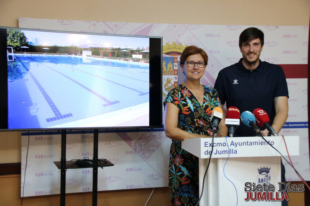 Juana Guardiola: “La piscina ha ahorrado el 90% de agua con respecto al año 2015”