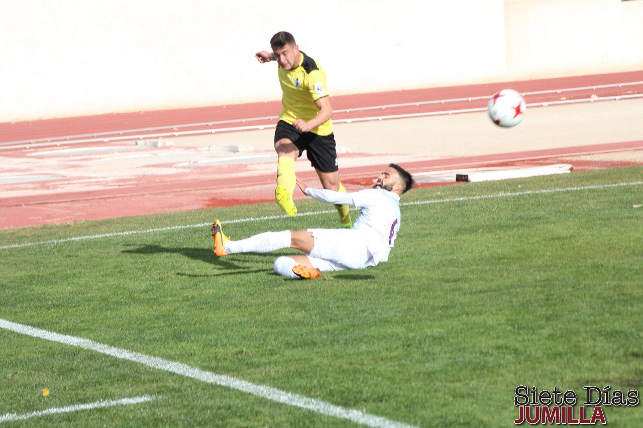 Punto agridulce para el FC Jumilla ante el Écija (0-0)