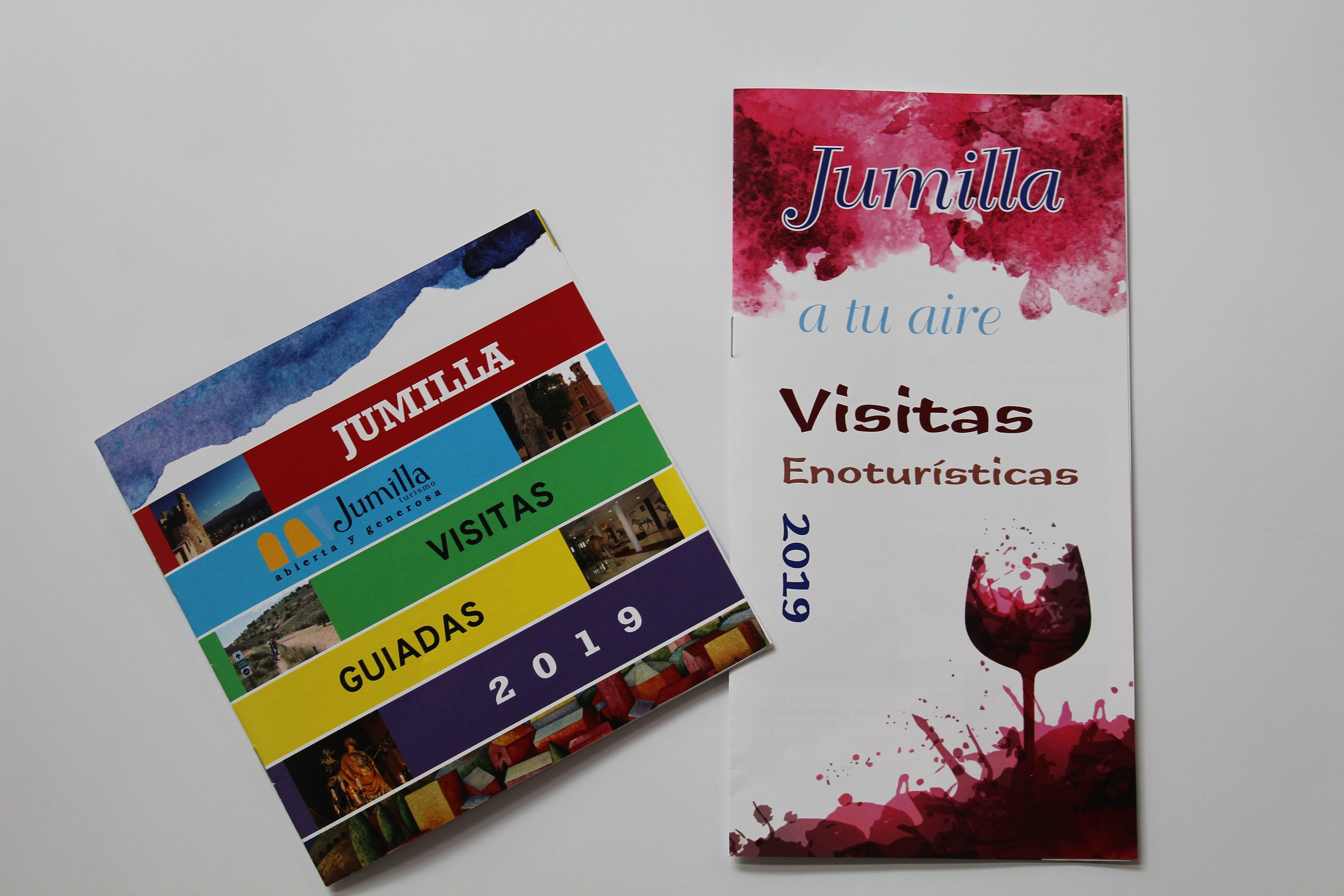 Turismo edita nuevos folletos sobre visitas guiadas y de enoturismo en el municipio