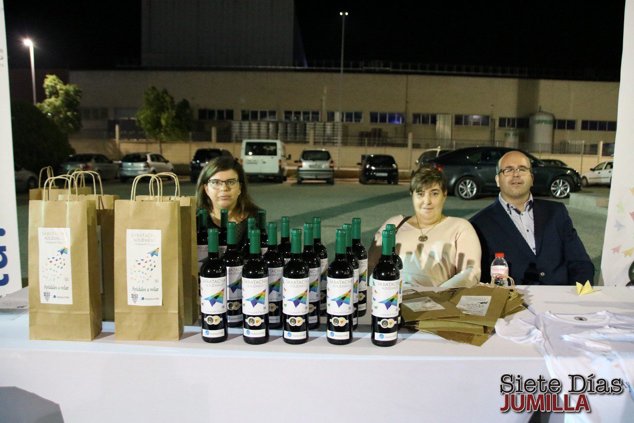 6.000 botellas de Sabatacha Solidario para ‘ayudar a volar’ a Aspajunide