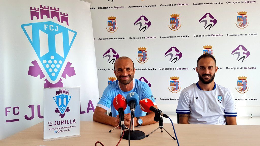 El FC Jumilla buscará los tres puntos en una de las salidas “más complicadas de la temporada”