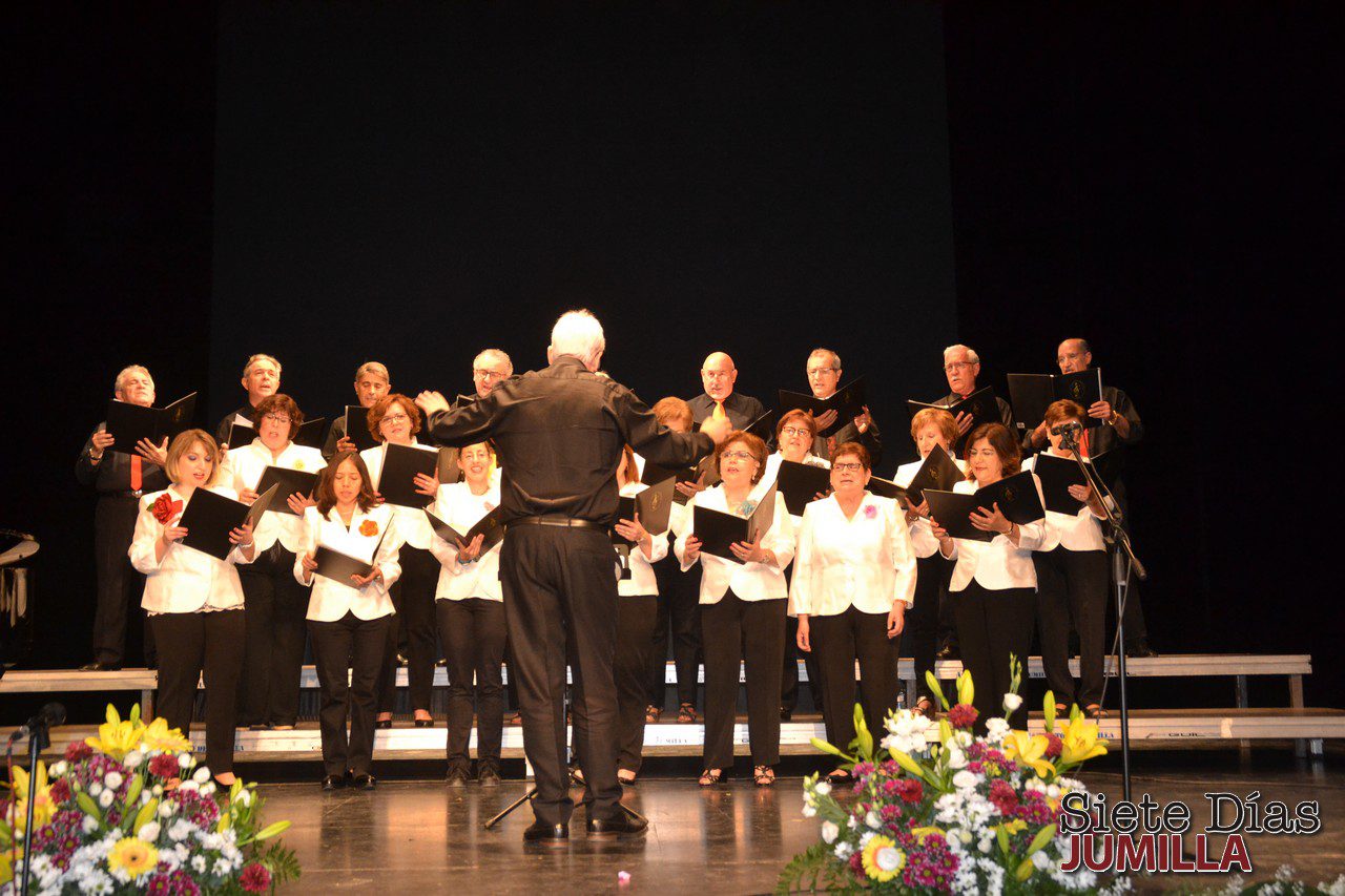 La Coral Canticorum concluye con el X Encuentro de Corales su semana cultural