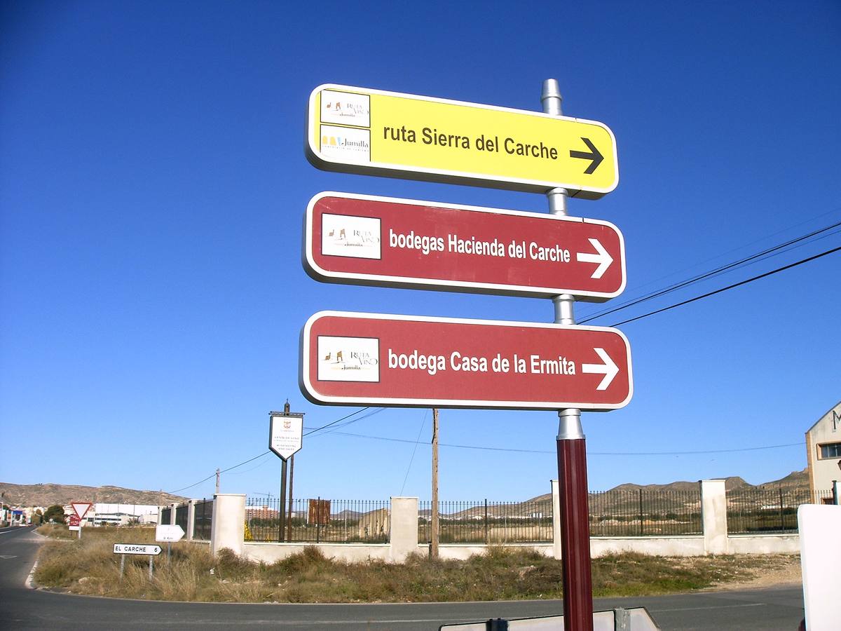 El municipio va a ver renovada su señalización turística