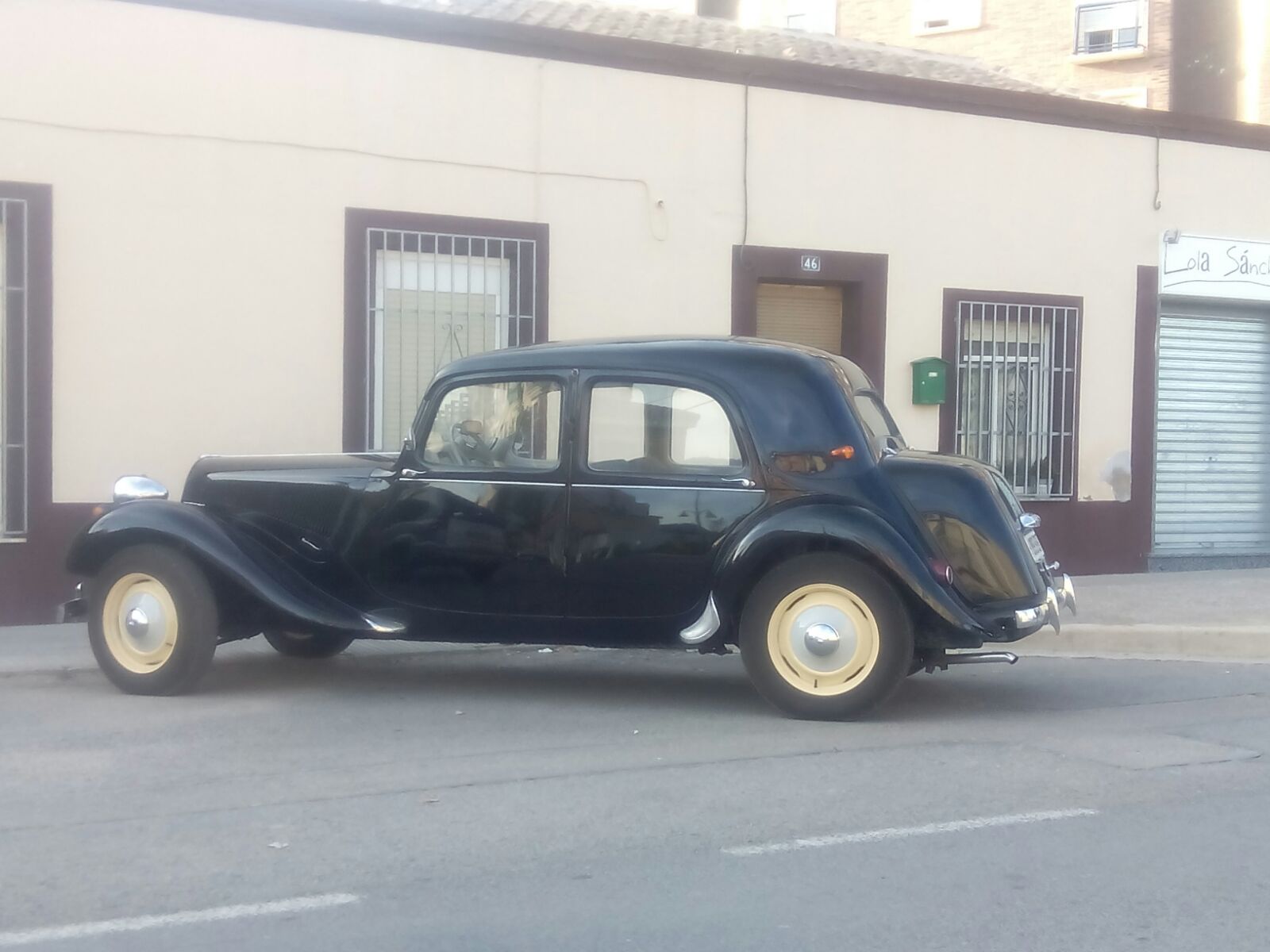 Miembros del club de coches históricos se concentrarán en Jumilla