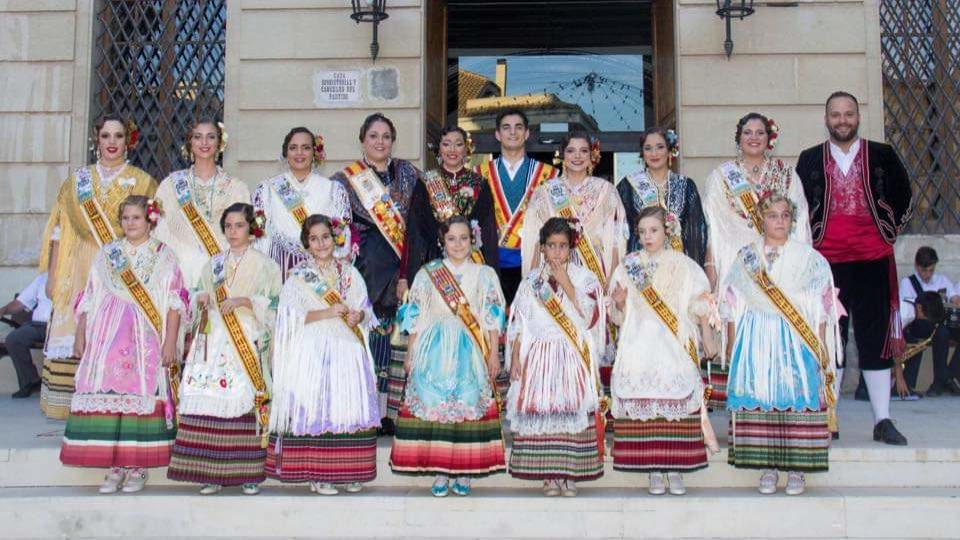 Los Vendimiadores Mayores, presentes en la proclamación de las Reinas de Monóvar