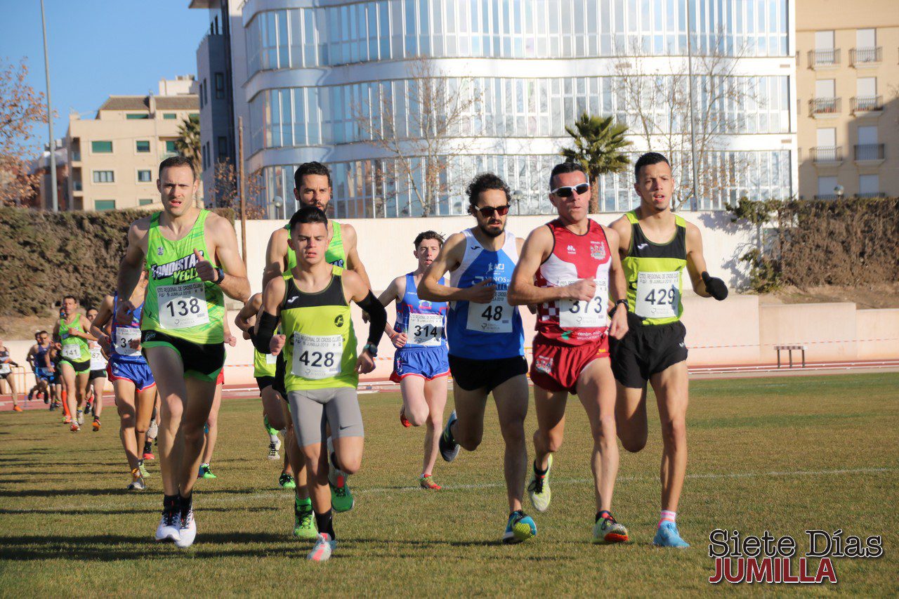 Más de 500 atletas regresan a Jumilla para fajarse en el Regional de Cross por Equipos (Galería de fotos)