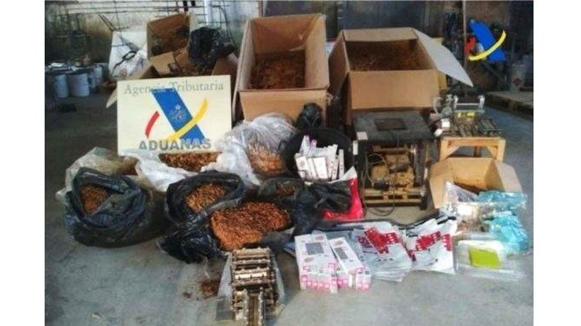 La Agencia Tributaria aprehende en Jumilla 300 kilos de picadura de tabaco de contrabando